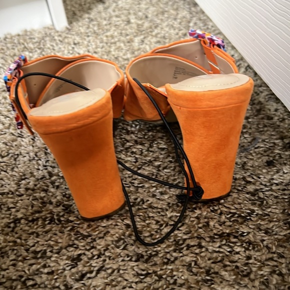 Sandals - Picture 5 of 6